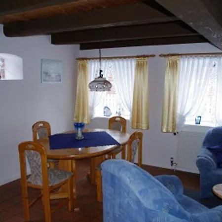Ferienwohnung-an-der-alten-schmiede Appartement *